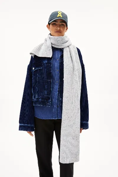 ARMEDANGELS Schal Faarlo Tweed Grau