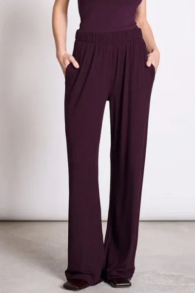 JAN N JUNE JAN 'N JUNE Damen vegan Hose Smilla Cherry Lacquer