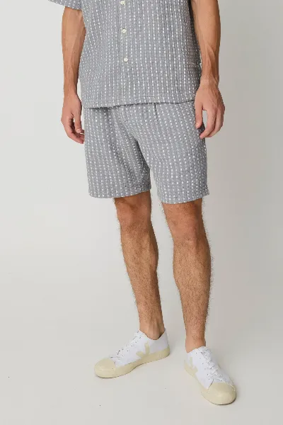 KnowledgeCotton Apparel KnowledgeCotton Apparel Herren vegan Shorts Ash Comfort Structure Mit Grauen Streifen