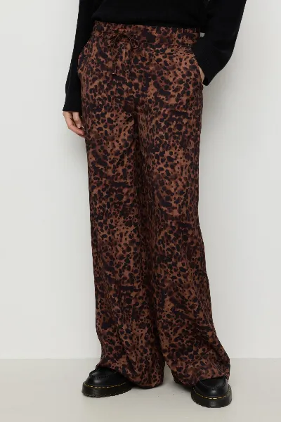 recolution Hose Syringa Leo Braun