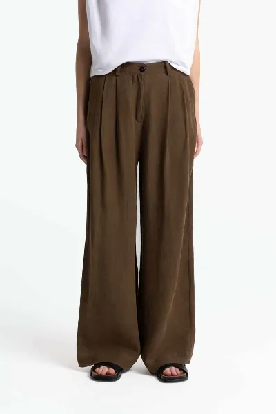 Kings Of Indigo Kings of Indigo Damen vegan Hose Larena Brown