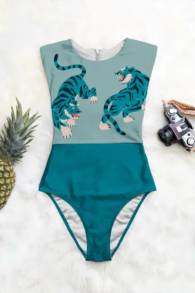 Averie Averie Damen vegan Badeanzug Zip Up One-Piece Marina Fierce Tigers Print On Sky Blue