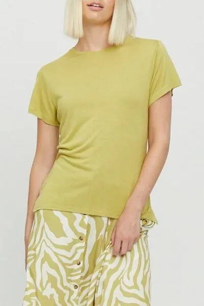 Mazine Mazine T-Shirt - Leona T - Celery Green