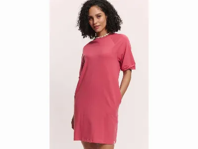 tranquillo tranquillo Bio-Damen-Minikleid Ninaa mit Eingrifftaschen, holly berry,