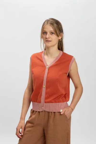 MATONA MATONA Damen vegan Geknöpfte Weste Magmarot