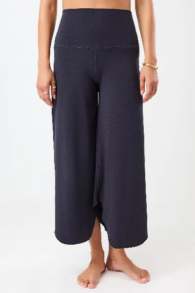mandala MANDALA Damen vegan Hose Tulpe Nacht Himmelblau