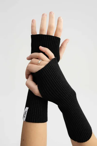 MELA Handstulpen Dipta Schwarz