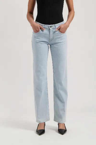 MUD Jeans MUD Jeans Damen vegan Jeans Mid Straight Carry Light Stone
