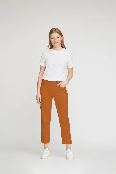 LAURIE LAURIE Damen vegan Hose Hannah Regular Crop Dark Apricot Orange