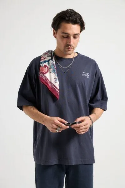 Trendsplant Trendsplant Bench Oversized T-Shirt Baritone Blue