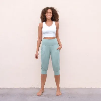 Jaya Jaya NIDHI - Damen - 3/4 Hose für Yoga und Freizeit aus Biobaumwolle
