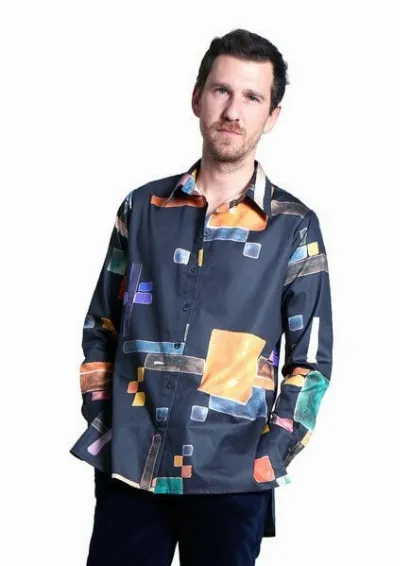 Sophia Schneider-Esleben Sophia Schneider-Esleben Unisex Shirt Lui, Triadic - Unisex Hemd Damenhemd und Herrenhemd aus Bio-Baumwolle