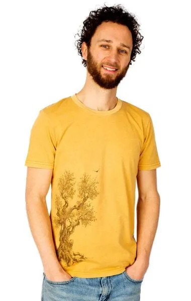 Life-Tree Life-Tree Shirt aus Biobaumwolle Fairwear für Herren Olive Tree in Ocre-Gelb