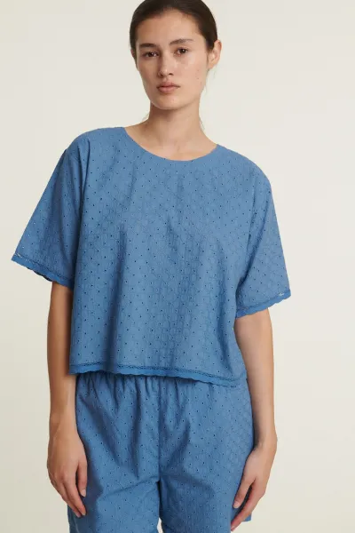 Basic Apparel T-Shirt Adie Crop Blau