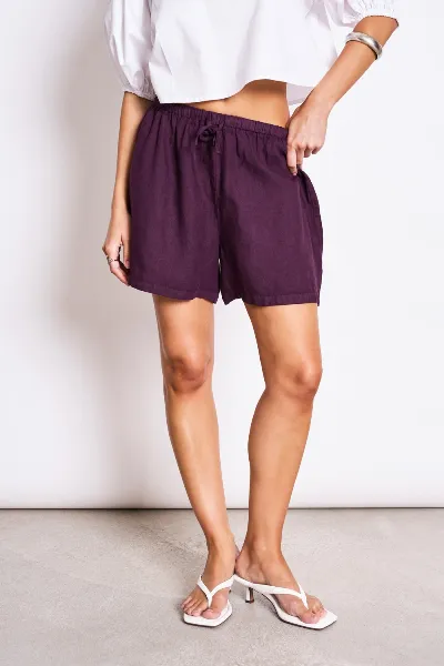 JAN N JUNE JAN 'N JUNE Damen vegan Shorts Drawstring Marum Cherry Lacquer