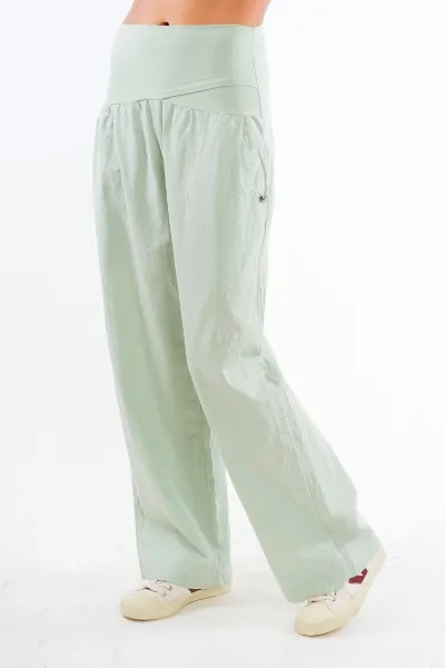 RAVENS VIEW IBIZA RAVENS VIEW IBIZA Damen vegan Hose Elba Light Aloe Grün