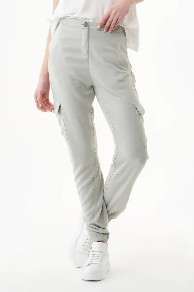 ORGANICATION ORGANICATION Damen vegan Cargohose Olivgrün