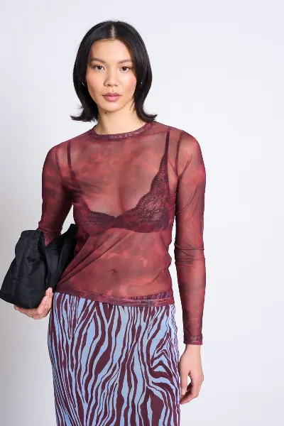 JAN 'N JUNE Longsleeve Dora Mesh Carmine Curl Rot