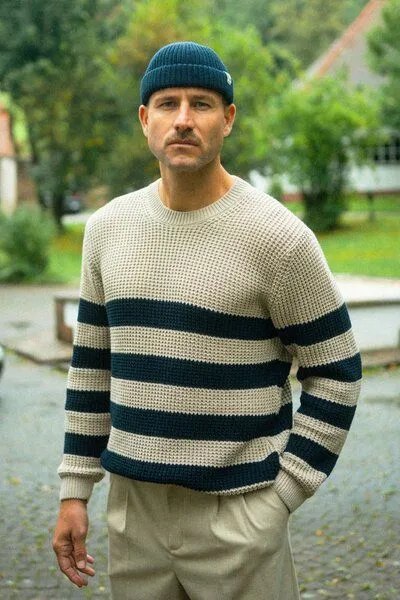 dirts dirts Knit Striped Crewneck