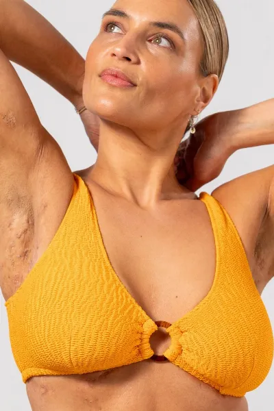Understatement Understatement Damen vegan Bikinioberteil Ring Scoop Aprikosengelb