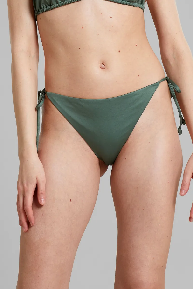 dedicated Bikini Bottom Gopa Grün