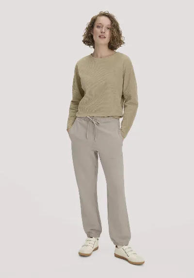hessnatur hessnatur Loungewear Sweathose Relaxed ACTIVE LIGHT aus Bio-Baumwolle mit recycelter Baumwolle - beige