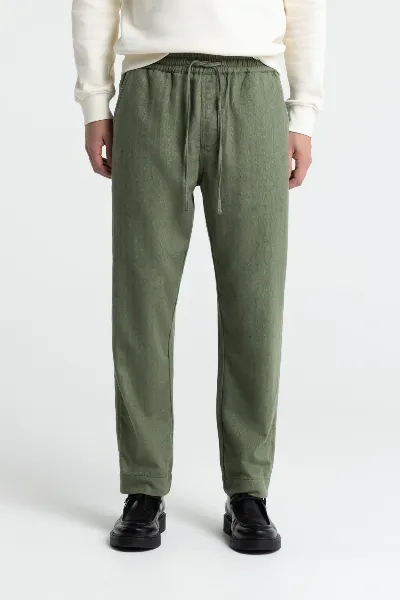 Kings Of Indigo Kings of Indigo Herren vegan Hose Martin Mulled Basil Regular Fit