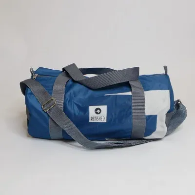 REFISHED fair fashion REFISHED fair fashion Tasche 'SPORTY BAG' - upcycelte Fahnen