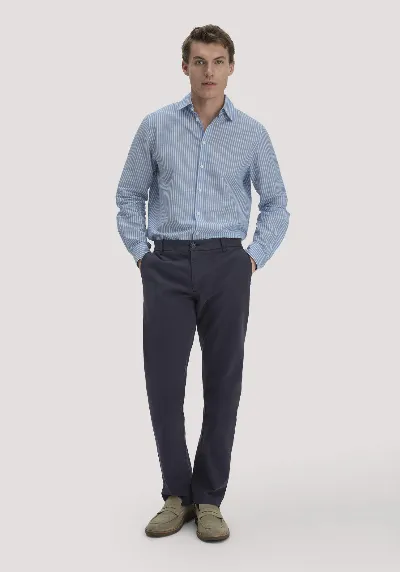 hessnatur hessnatur Herren Chino LENN Regular aus Bio-Baumwolle - blau