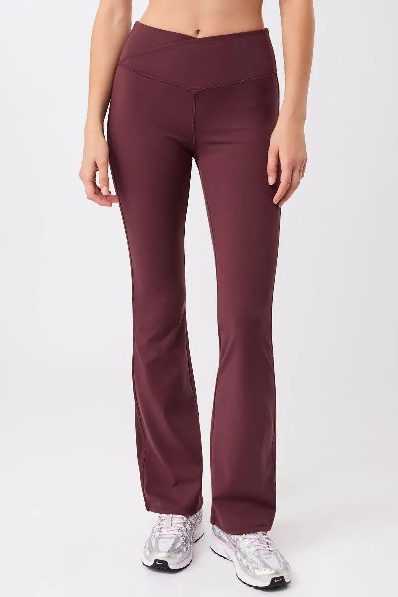 mandala MANDALA Damen vegan Sporthose Flared Ruby