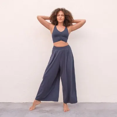 Jaya Jaya DIANA - lockere bis weite geschnittene Lounge Pants, für jede Figur geeignet, für Yoga, Leisure, Arbeit oder Evenings