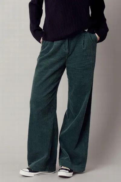 KOMODO KOMODO Damen vegan Tiger - Biologisch Baumwolle Jumbo Cord Hose Soft Ivy