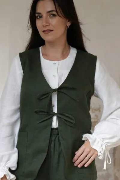 Amber Linen Amber Linen Damen vegan Weste Charlotte Waldgrün