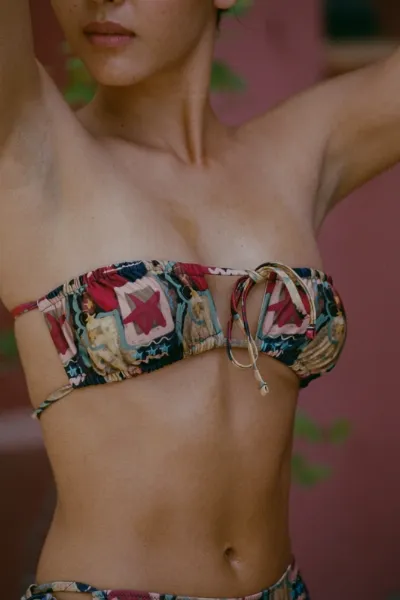 Nénés Nénés Damen vegan Bikinioberteil Mado Graffiti Druck Multicolor