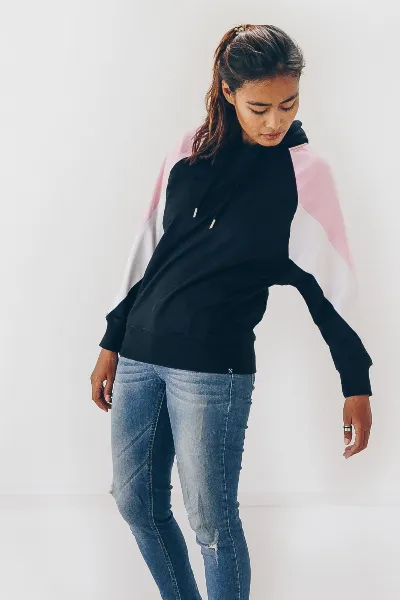 The Driftwood Tales The Driftwood Tales Damen vegan Amy Hoodie Schwarz Rosa