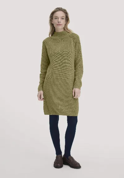 hessnatur hessnatur Damen Strick Kleid Regular aus Bio-Baumwolle - grün