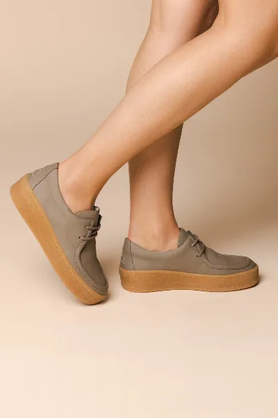 VENUS IS VEGAN VENUS IS VEGAN Damen vegan Loafer Billy Olive