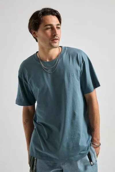 Trendsplant Trendsplant Essential T-Shirt Deep Spruce