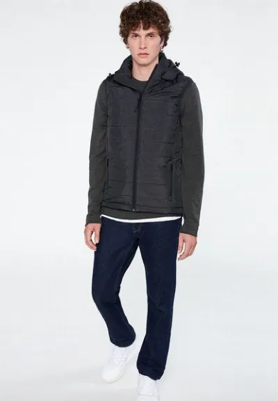 ARMEDANGELS ARMEDANGELS MIKA - Herren Steppweste aus recycled Polyester