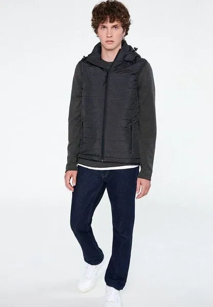 ARMEDANGELS ARMEDANGELS MIKA - Herren Steppweste aus recycled Polyester