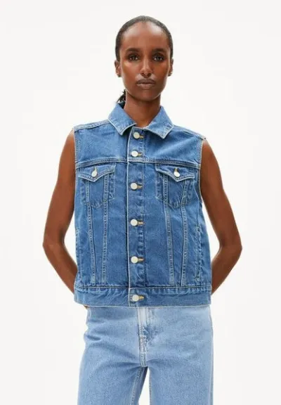 ARMEDANGELS ARMEDANGELS ERSAA Damen Jeansweste aus recycelter Baumwolle