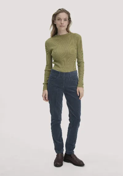 hessnatur hessnatur Damen Cordhose Slim Leg Regular aus Bio-Baumwolle - blau