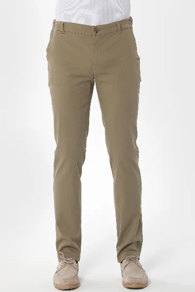ORGANICATION ORGANICATION Herren vegan Chino Hose Oliv