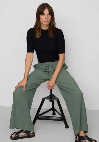 recolution Damen Hose aus Leinen und LENZING ECOVERO Viskose Mix - ALISMA - recolution