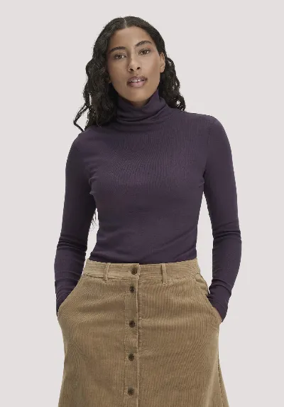 hessnatur hessnatur Damen Softrib Longsleeve Fitted aus Bio-Baumwolle und TENCEL™ Modal - lila