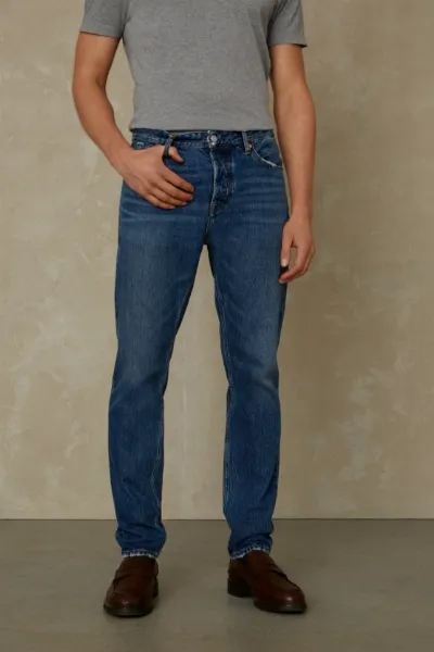 Kings Of Indigo Kings of Indigo Herren vegan Jeans Jerrick Clean Mid Vintage