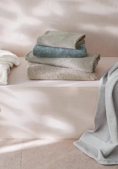 hessnatur hessnatur Frottier Handtuch Rippstruktur aus Bio-Baumwolle - beige - Größe 50x100 cm