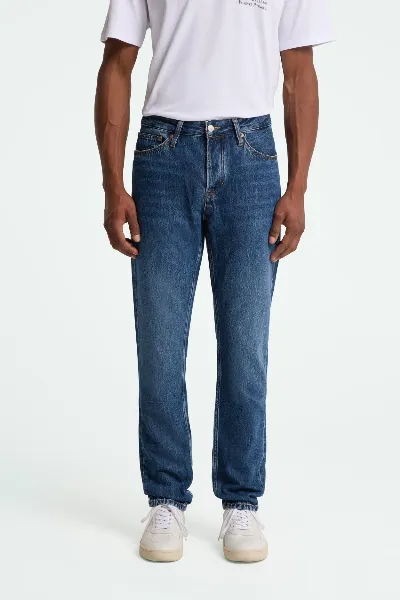 Kings Of Indigo Kings of Indigo Herren vegan Jeans Jerrick Lewisboro Mid Faded Blau