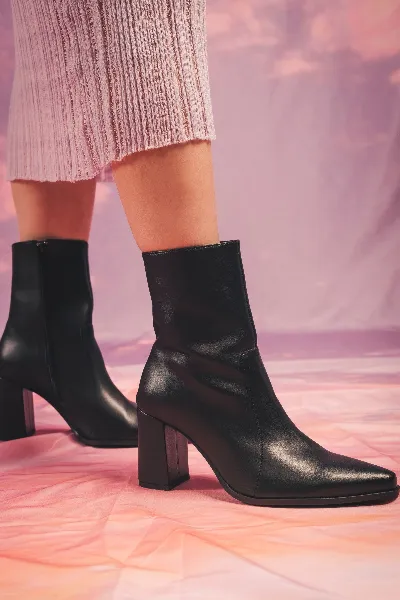 NAE Stiefeletten Lydia Schwarz