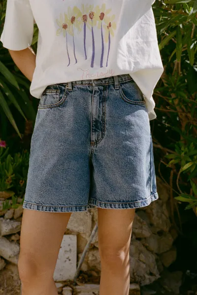 Nénés Nénés Damen vegan Denim Shorts Ambre